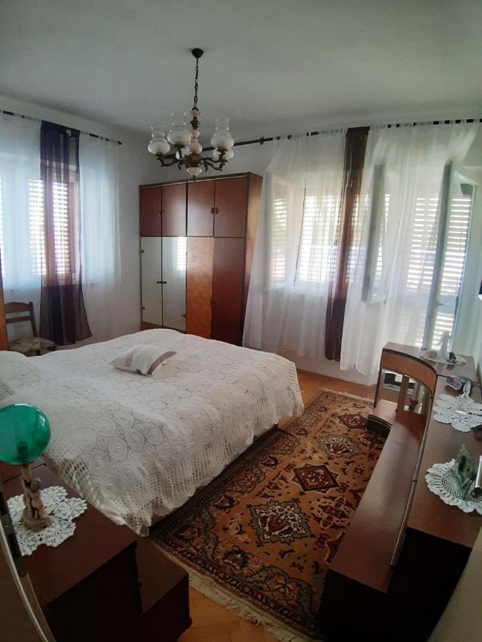 Apartmani Luce Sumartin Esterno foto