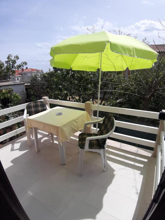 Apartmani Luce Sumartin Esterno foto