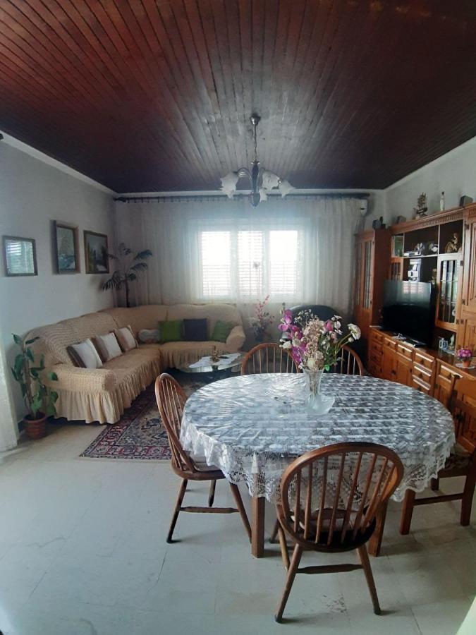 Apartmani Luce Sumartin Esterno foto
